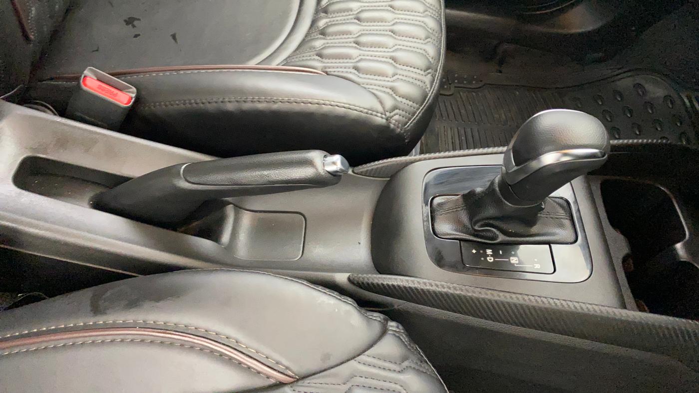 2024 Maruti FRONX DELTA 1.2 AGS, Petrol, Automatic, 2,582 km, Gear Lever