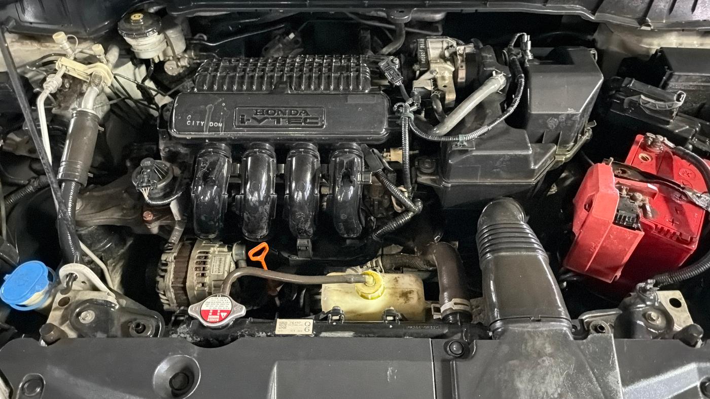 2014 Honda City 1.5L I-VTEC VX, Petrol, Manual, 1,02,193 km, Engine View