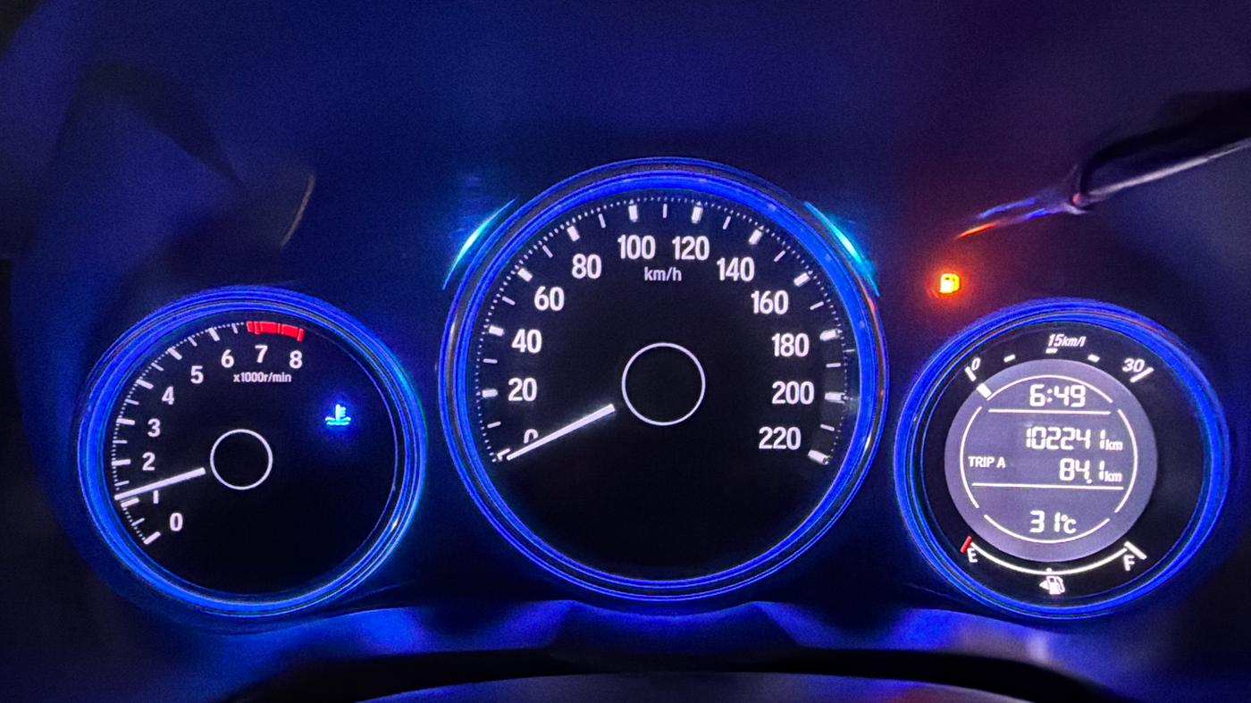 2014 Honda City 1.5L I-VTEC VX, Petrol, Manual, 1,02,193 km, Odometer Image