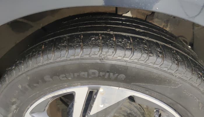 2022 Hyundai NEW I20 ASTA (O) 1.2 AT, Petrol, Automatic, 38,553 km, Left Rear Tyre Tread