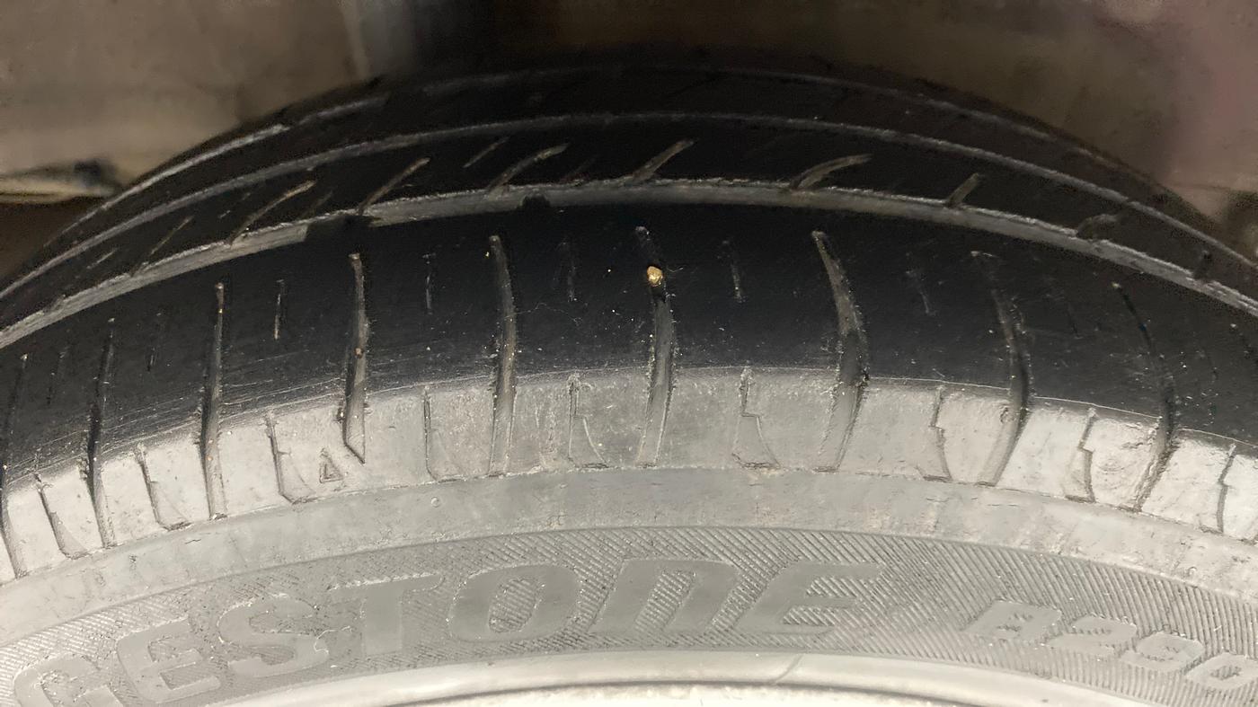 2014 Honda City V MT DIESEL, Diesel, Manual, 92,547 km, Right Rear Tyre Tread
