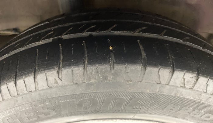 2014 Honda City V MT DIESEL, Diesel, Manual, 92,547 km, Right Rear Tyre Tread