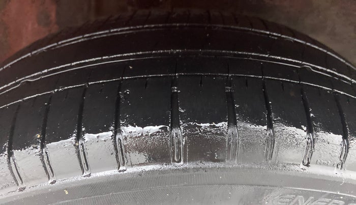 2011 Maruti Alto K10 VXI P, Petrol, Manual, 58,071 km, Right Front Tyre Tread