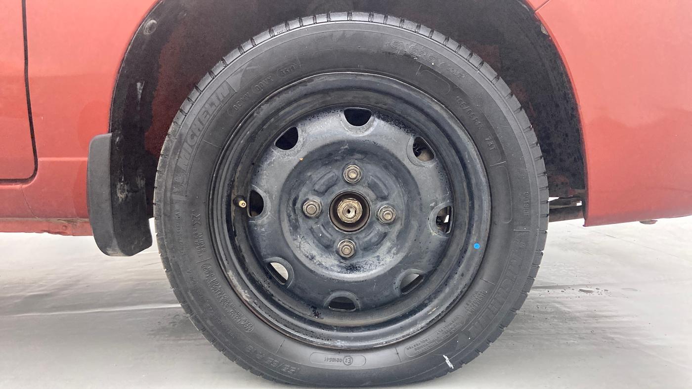 2011 Maruti Alto K10 VXI P, Petrol, Manual, 58,071 km, Right Front Wheel