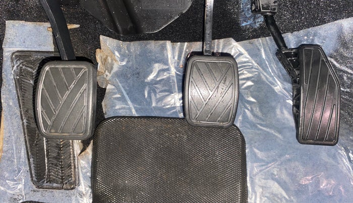 2024 Maruti Baleno ZETA PETROL 1.2, Petrol, Manual, 10,455 km, Pedals