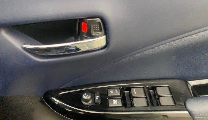 2024 Maruti Baleno ZETA PETROL 1.2, Petrol, Manual, 10,455 km, Driver Side Door Panels Control