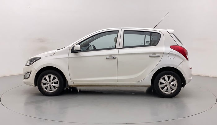 2012 Hyundai i20 ASTA 1.4 CRDI, Diesel, Manual, 1,15,681 km, Left Side