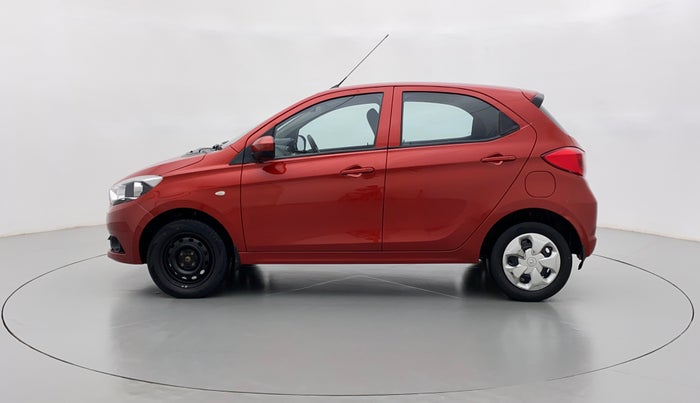 2017 Tata Tiago XT 1.05 REVOTORQ, Diesel, Manual, 92,134 km, Left Side