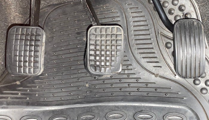 2017 Tata Tiago XT 1.05 REVOTORQ, Diesel, Manual, 92,134 km, Pedals