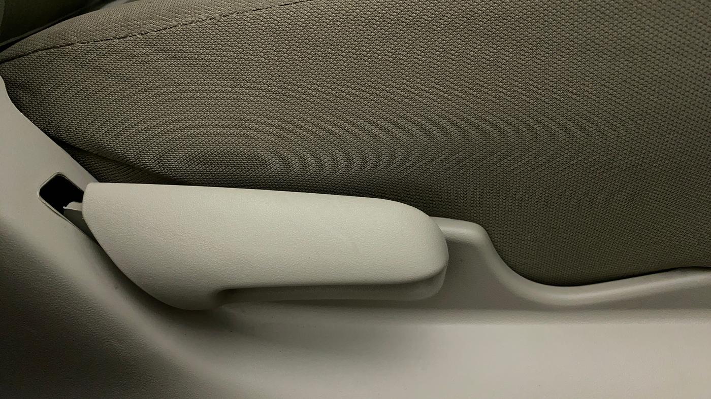 2019 Maruti Celerio VXI d, Petrol, Manual, 22,199 km, Driver Side Adjustment Panel
