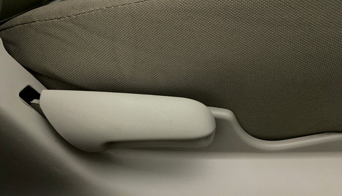 2019 Maruti Celerio VXI d, Petrol, Manual, 22,199 km, Driver Side Adjustment Panel