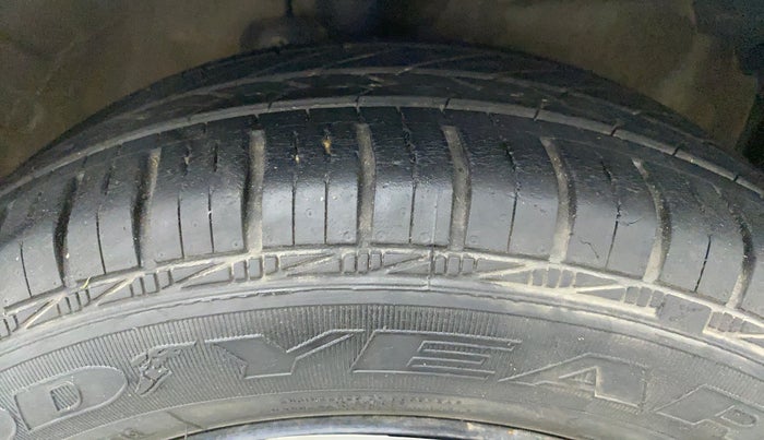 2019 Maruti Celerio VXI d, Petrol, Manual, 22,199 km, Right Front Tyre Tread