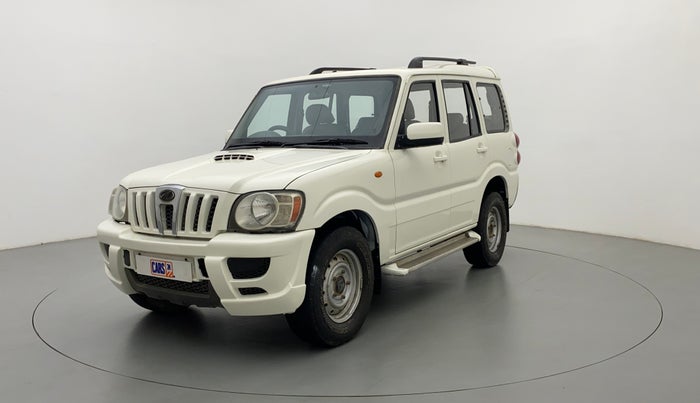 2012 Mahindra Scorpio LX BS III, Diesel, Manual, 84,884 km, Left Front Diagonal