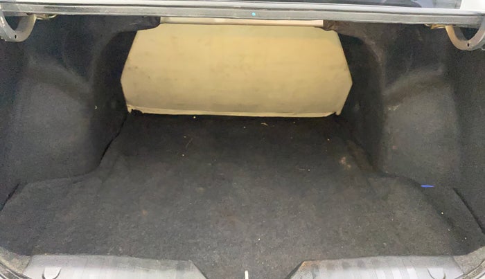 2017 Maruti Ciaz ZDI SHVS, Diesel, Manual, 68,320 km, Boot Inside