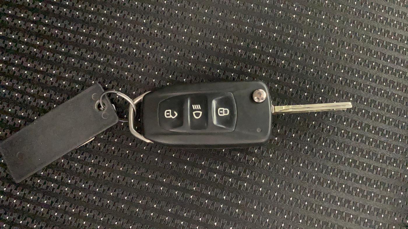 2019 Tata TIGOR XZ PETROL, Petrol, Manual, 53,289 km, Key Close Up