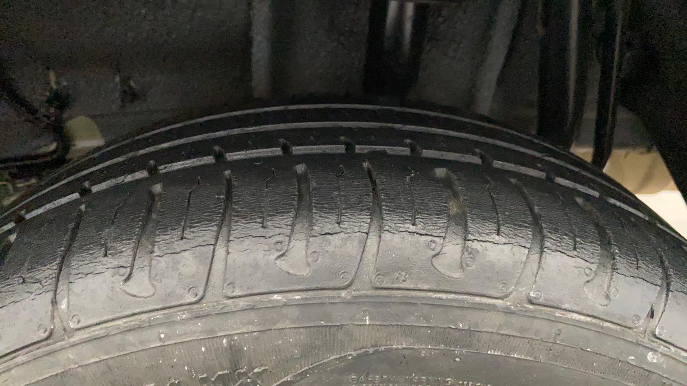 2019 Tata TIGOR XZ PETROL, Petrol, Manual, 53,289 km, Left Rear Tyre Tread