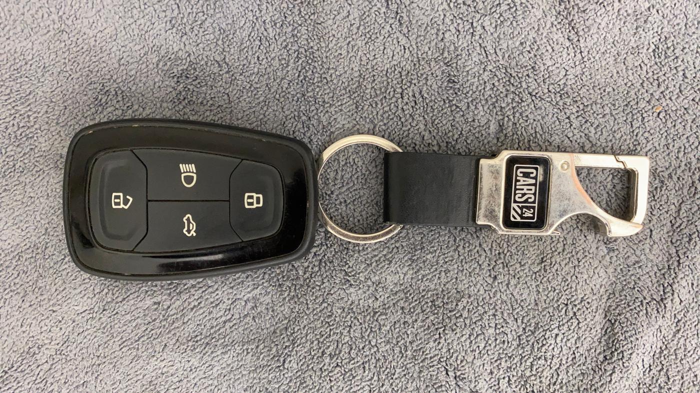 2020 Tata NEXON XZ PLUS PETROL, Petrol, Manual, 62,836 km, Key Close Up