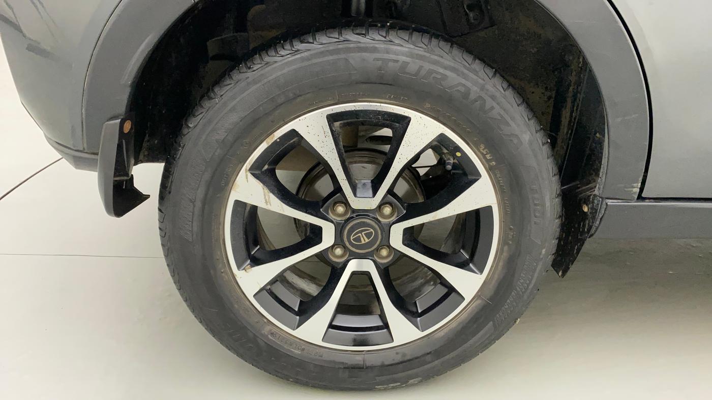 2020 Tata NEXON XZ PLUS PETROL, Petrol, Manual, 62,836 km, Right Rear Wheel