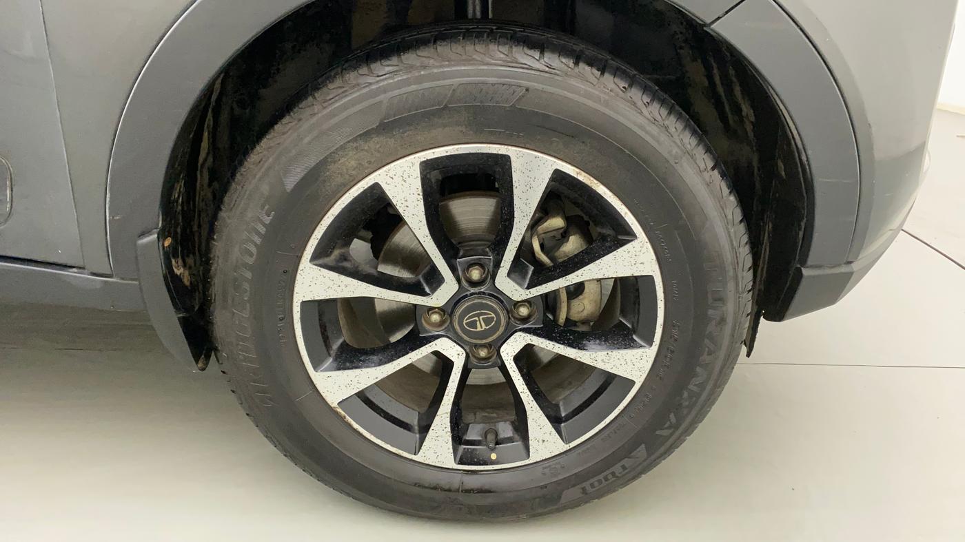 2020 Tata NEXON XZ PLUS PETROL, Petrol, Manual, 62,836 km, Right Front Wheel
