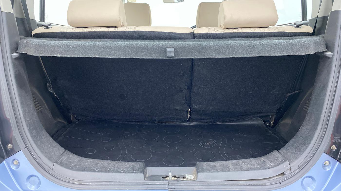 2017 Maruti Wagon R 1.0 VXI, Petrol, Manual, 35,775 km, Boot Inside