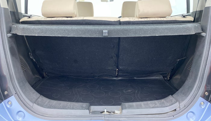 2017 Maruti Wagon R 1.0 VXI, Petrol, Manual, 35,775 km, Boot Inside