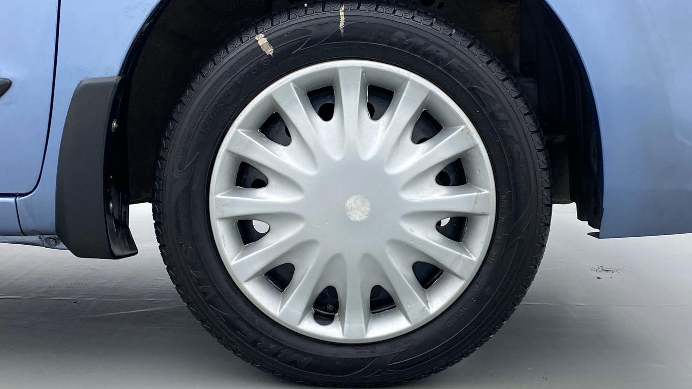 2017 Maruti Wagon R 1.0 VXI, Petrol, Manual, 35,775 km, Right Front Wheel