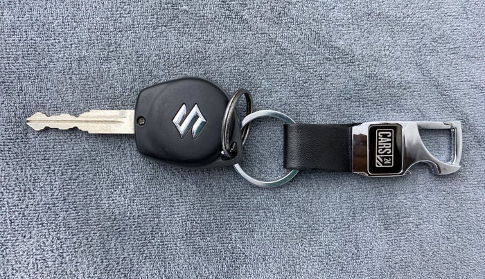 2017 Maruti Wagon R 1.0 VXI, Petrol, Manual, 35,775 km, Key Close Up