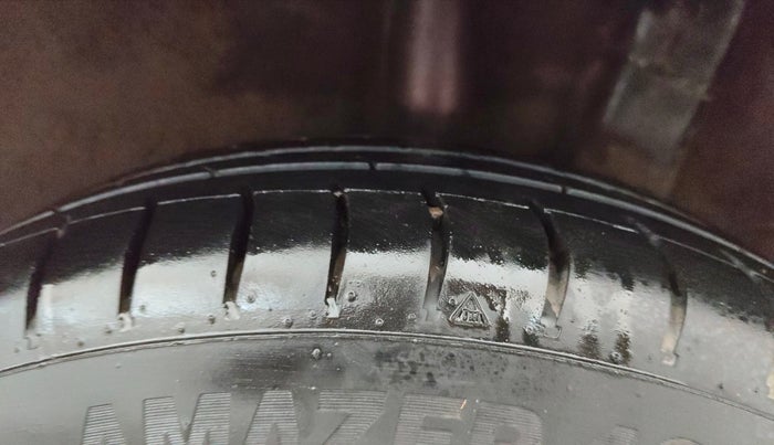 2016 Hyundai Grand i10 MAGNA 1.2 KAPPA VTVT, Petrol, Manual, 45,536 km, Left Rear Tyre Tread