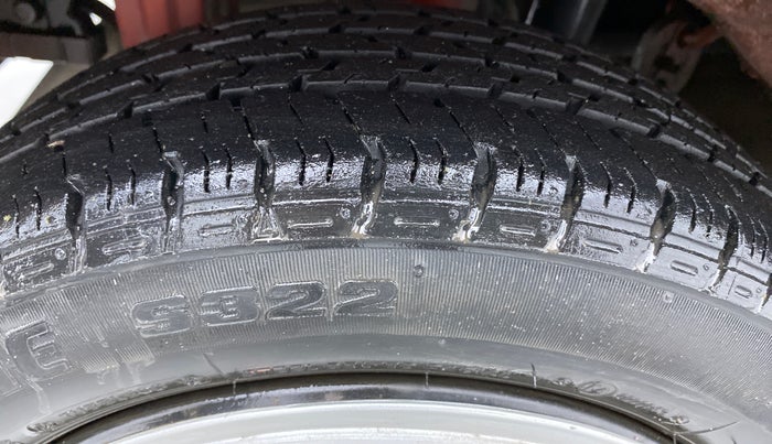 2013 Maruti Alto K10 VXI P, Petrol, Manual, 42,200 km, Right Rear Tyre Tread