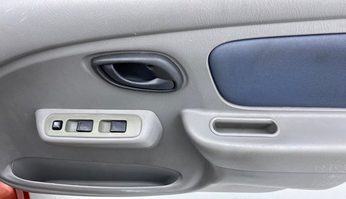 2013 Maruti Alto K10 VXI P, Petrol, Manual, 42,200 km, Driver Side Door Panels Control