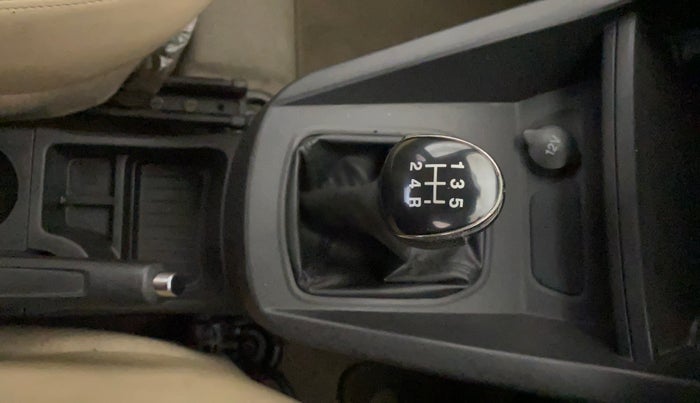 2015 Ford Figo Aspire TREND 1.2 PETROL, Petrol, Manual, 45,957 km, Gear Lever