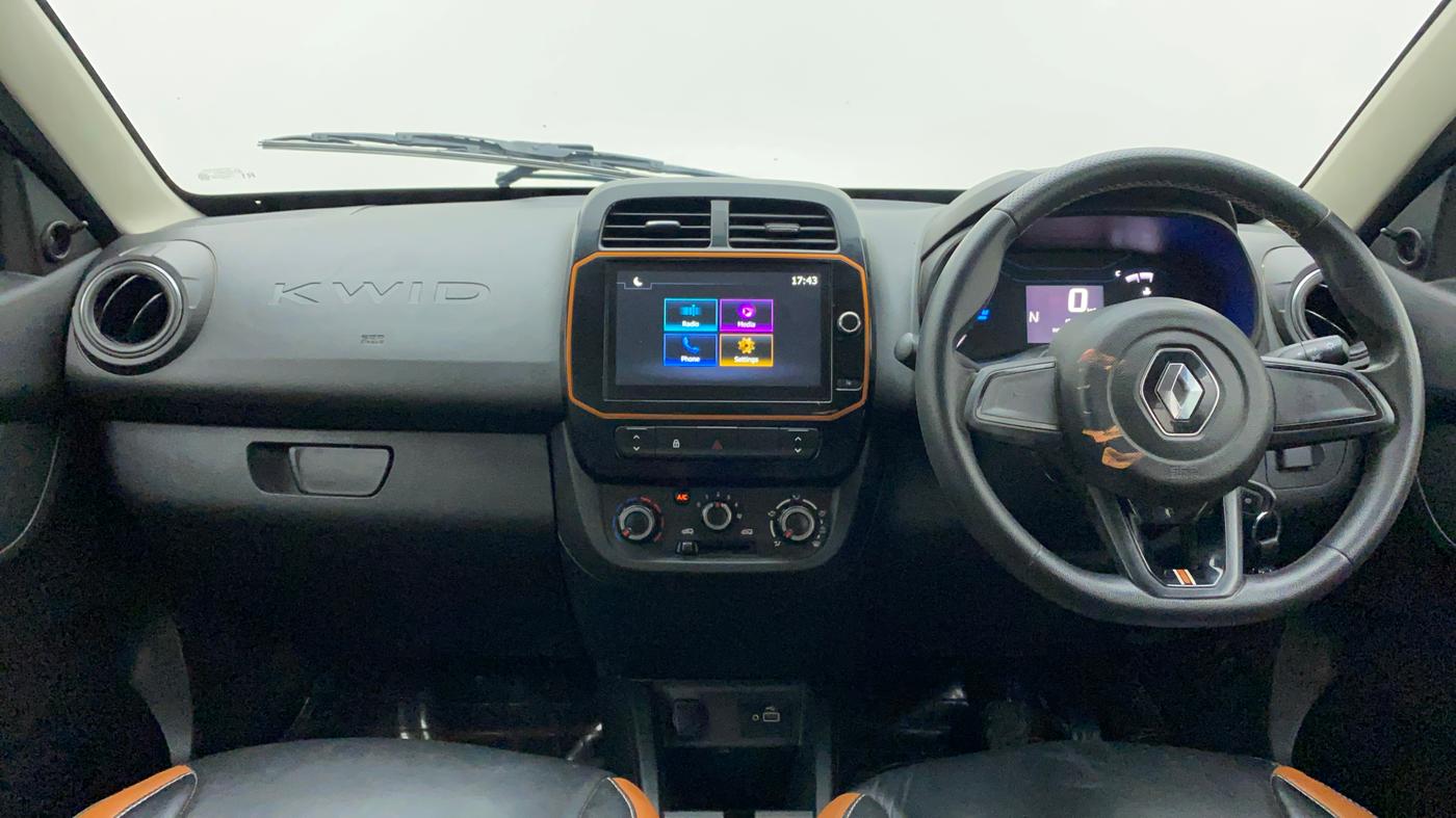 2021 Renault Kwid CLIMBER 1.0 AMT (O), Petrol, Automatic, 15,048 km, Dashboard