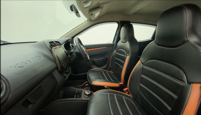 2021 Renault Kwid CLIMBER 1.0 AMT (O), Petrol, Automatic, 15,048 km, Right Side Front Door Cabin