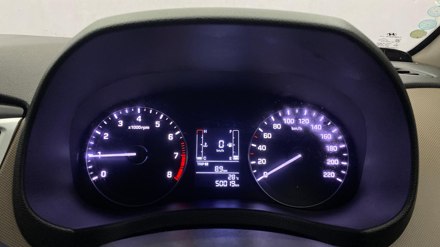 2015 Hyundai Creta BASE 1.6 PETROL, Petrol, Manual, 50,019 km, Odometer Image