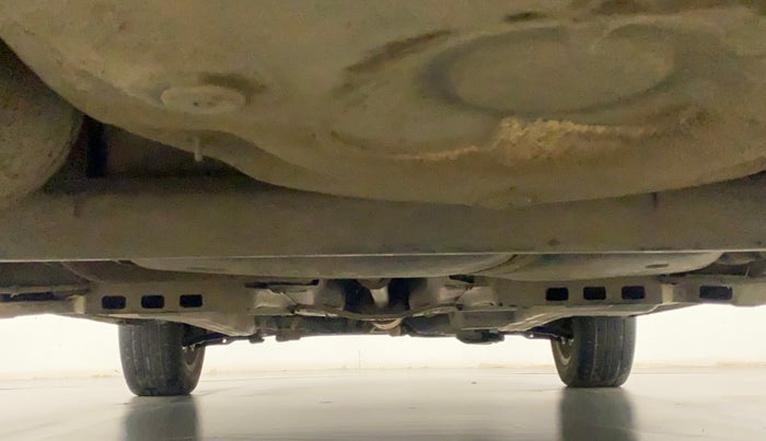 2017 Volkswagen Polo HIGHLINE1.2L, Petrol, Manual, 54,287 km, Rear Underbody