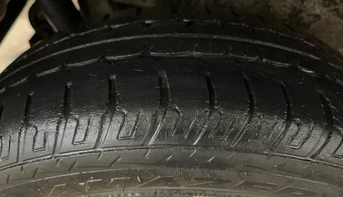 2018 Maruti Wagon R 1.0 VXI AMT, Petrol, Automatic, 30,520 km, Right Rear Tyre Tread