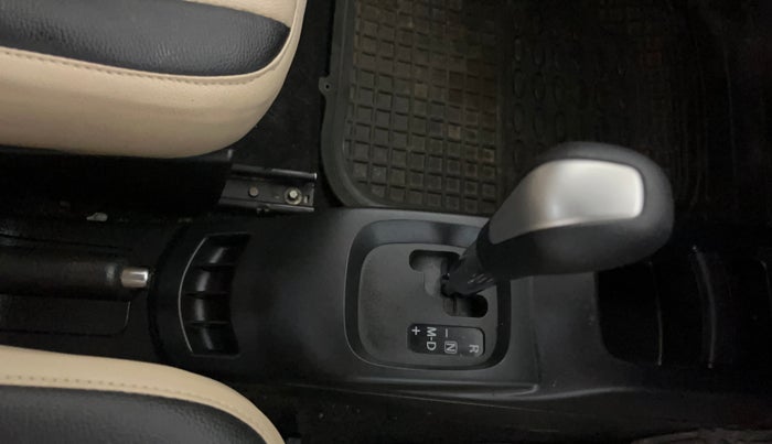 2018 Maruti Wagon R 1.0 VXI AMT, Petrol, Automatic, 30,520 km, Gear Lever