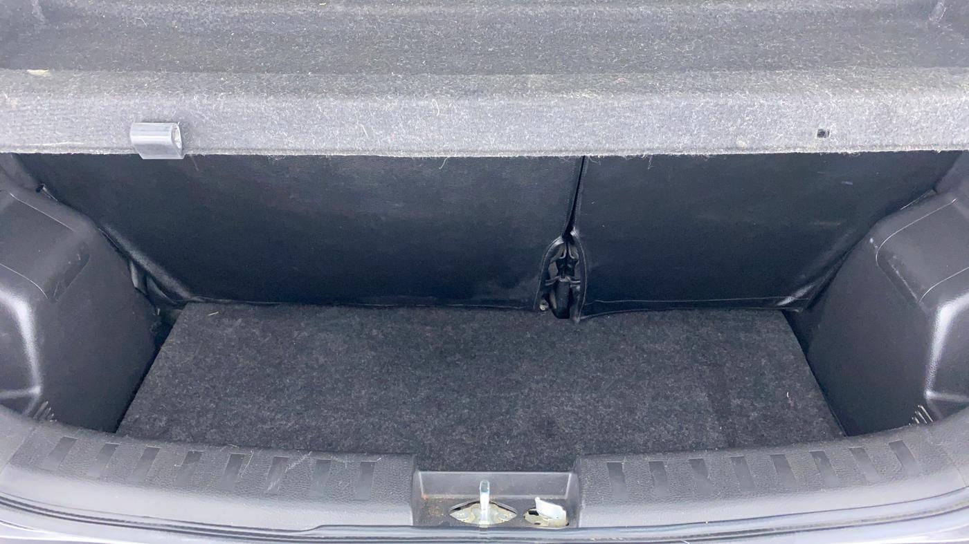2017 Maruti Swift VXI D, Petrol, Manual, 88,512 km, Boot Inside