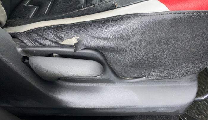 2017 Maruti Swift VXI D, Petrol, Manual, 88,512 km, Driver Side Adjustment Panel