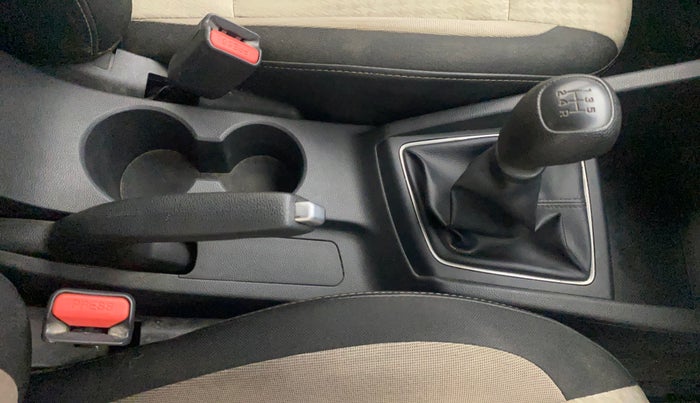 2018 Hyundai Elite i20 MAGNA EXECUTIVE 1.2, Petrol, Manual, 66,903 km, Gear Lever