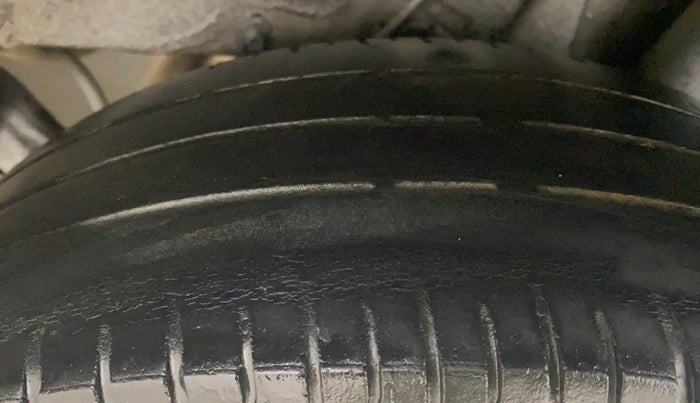 2018 Hyundai Elite i20 MAGNA EXECUTIVE 1.2, Petrol, Manual, 66,903 km, Left Rear Tyre Tread