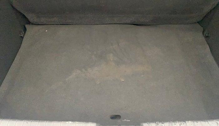 2018 Hyundai Elite i20 MAGNA EXECUTIVE 1.2, Petrol, Manual, 66,903 km, Boot Inside