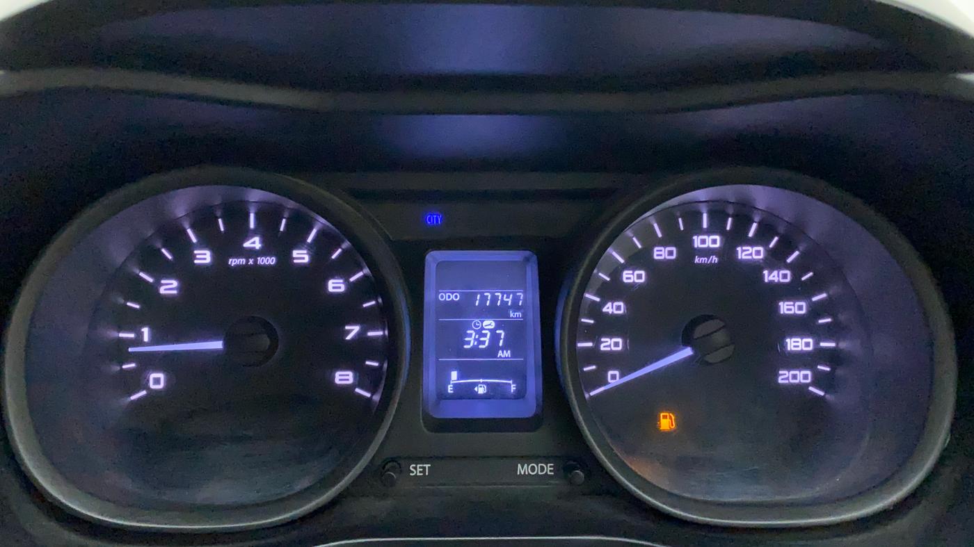 2018 Tata NEXON XE PETROL, Petrol, Manual, 17,747 km, Odometer Image