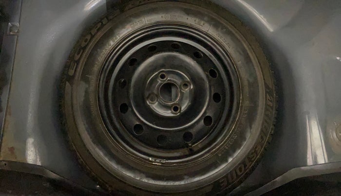 2014 Maruti Swift VXI, Petrol, Manual, 43,849 km, Spare Tyre