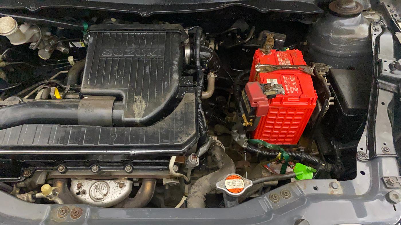 2014 Maruti Swift VXI, Petrol, Manual, 43,849 km, Engine View - Left