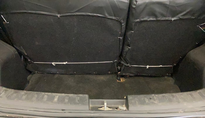 2014 Maruti Swift VXI, Petrol, Manual, 43,849 km, Boot Inside