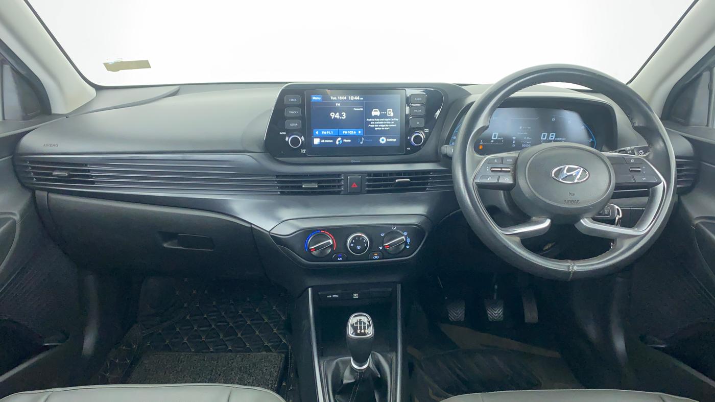 2021 Hyundai NEW I20 SPORTZ 1.5 MT, Diesel, Manual, 90,716 km, Dashboard