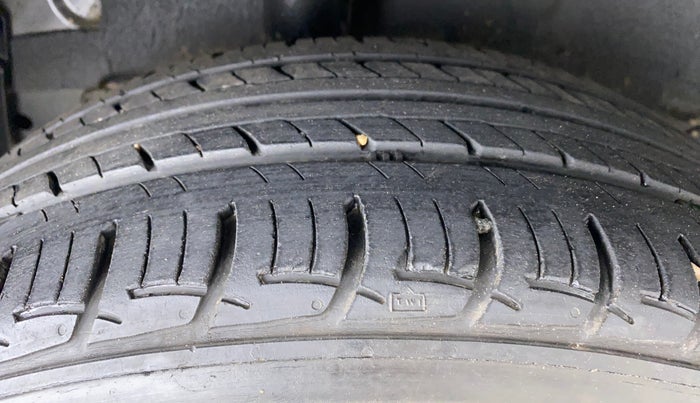 2021 Hyundai NEW I20 SPORTZ 1.5 MT, Diesel, Manual, 90,716 km, Right Rear Tyre Tread