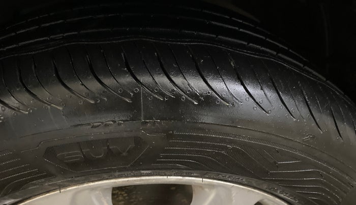 2019 Ford Ecosport TITANIUM 1.5L PETROL, Petrol, Manual, 69,121 km, Left Front Tyre Tread