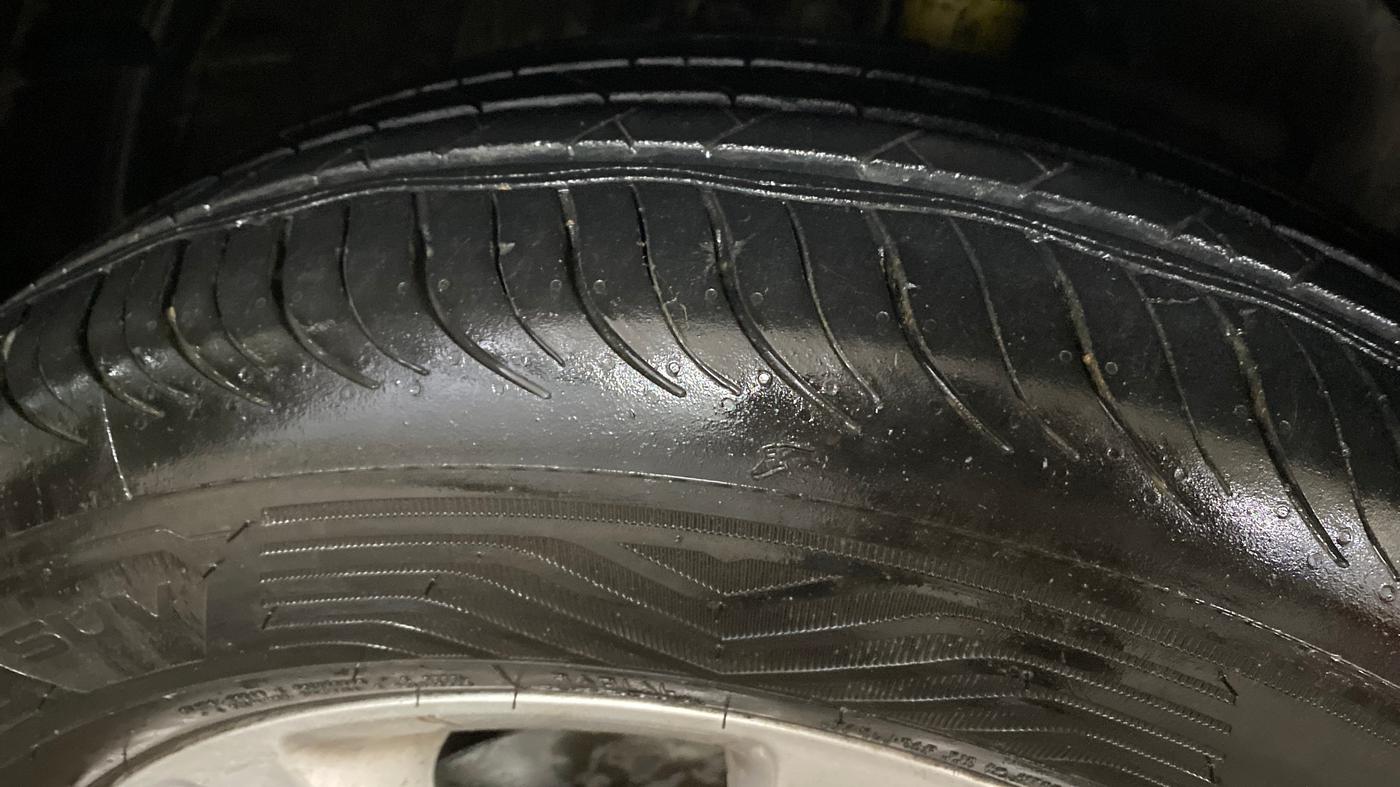 2019 Ford Ecosport TITANIUM 1.5L PETROL, Petrol, Manual, 69,121 km, Right Front Tyre Tread